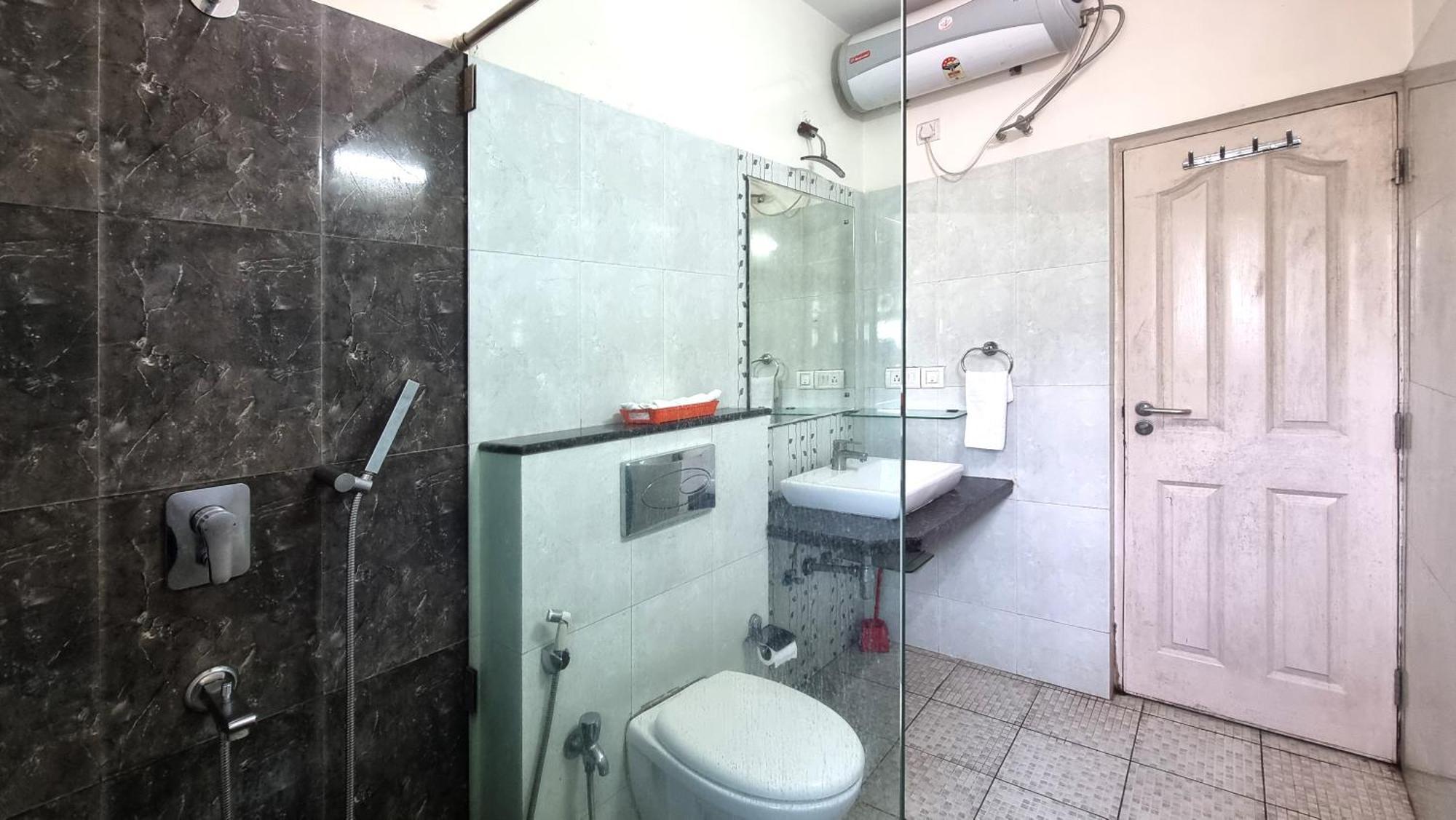 La Goa Villa - 4Bhk, باغا المظهر الخارجي الصورة